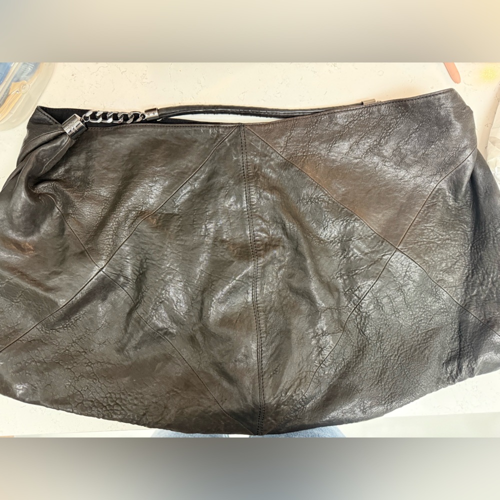 Alice + Olivia oversized black leather bag - Picture 6 of 13